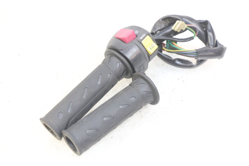 photo de RIGHT HANDLEBAR SWITCH KYMCO DOWNTOWN ABS 125 (2015 - 2017)
