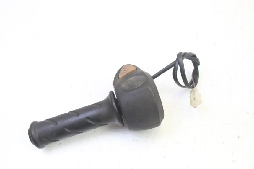 photo de RIGHT HANDLEBAR SWITCH PEUGEOT ELYSTAR 50 (2002 - 2014)