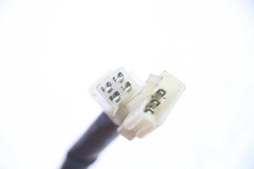 photo de RIGHT HANDLEBAR SWITCH KEEWAY F-ACT FACT 50 (2006 - 2011) - Surface and material condition