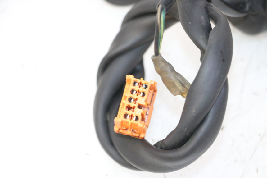 photo de RIGHT HANDLEBAR SWITCH HONDA FES S-WING SWING ABS 125 (2007 - 2015)