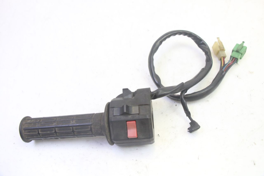 photo de RIGHT SWITCH KAWASAKI GPZ RX 1000 (1986 - 1988) - Alternative perspective