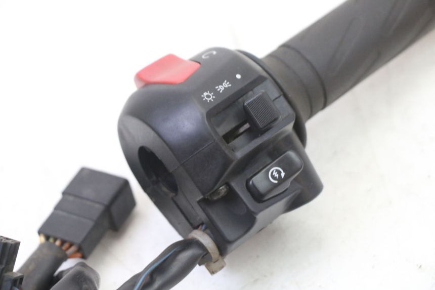photo de RIGHT SWITCH SUZUKI GS GSE 500 (2001 - 2003)