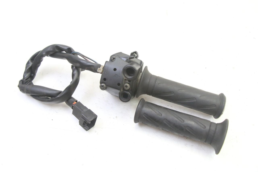 photo de RIGHT SWITCH SUZUKI GS GSE 500 (2001 - 2003)