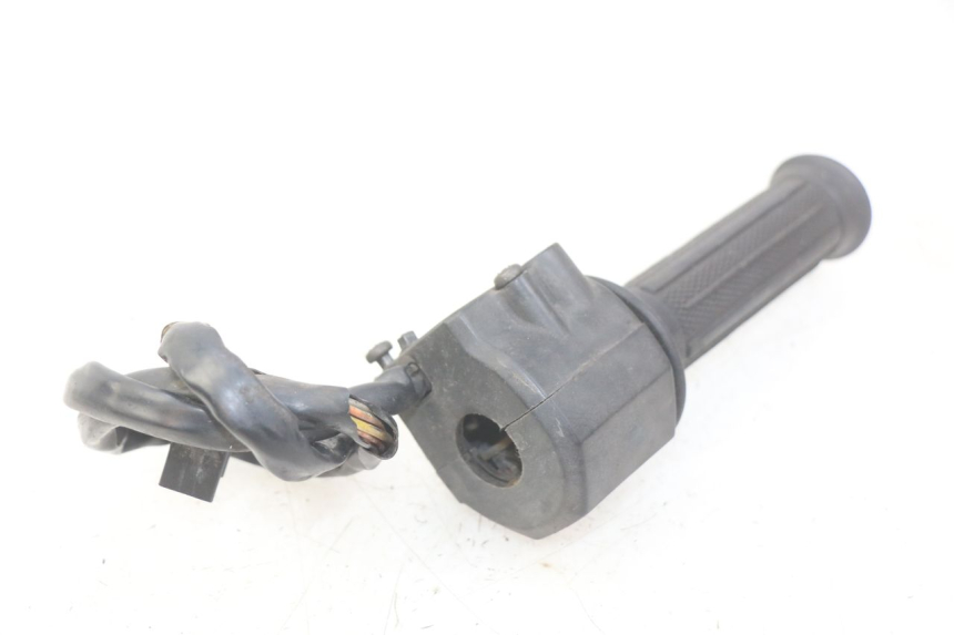 photo de RIGHT HANDLEBAR SWITCH SUZUKI GSX-F GSX  F 1100 (1988 - 1994)