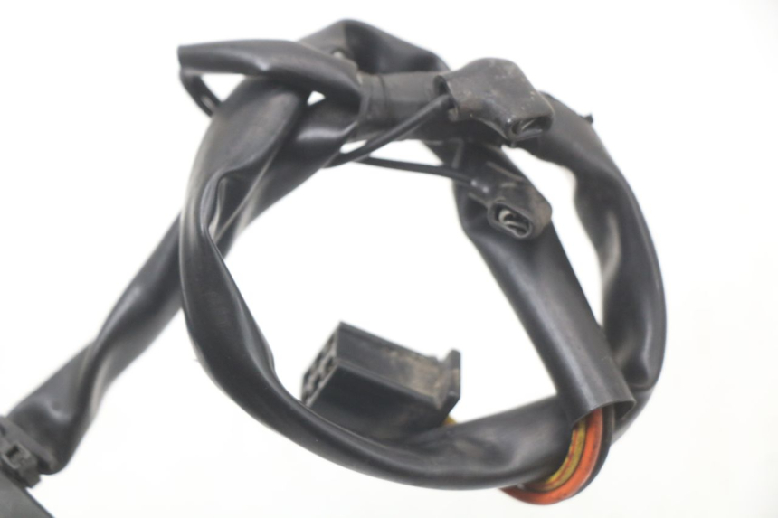 photo de RIGHT HANDLEBAR SWITCH HYOSUNG GTR 125 (2006 - 2008) - Surface and material condition