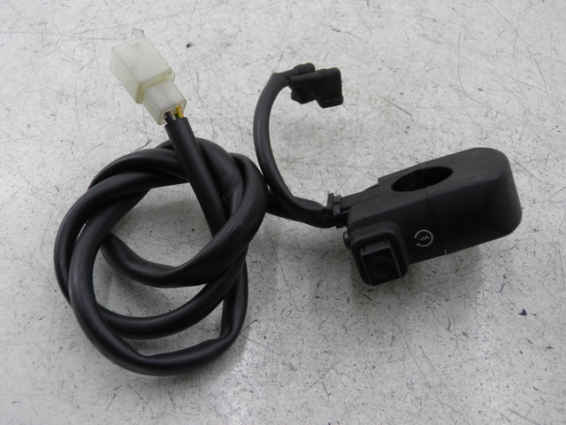 photo de RIGHT SWITCH HONDA CBF 125 (2009 - 2015)