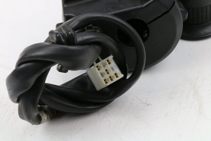 photo de RIGHT SWITCH HONDA PCX (JF28) 125 (2009 - 2011)
