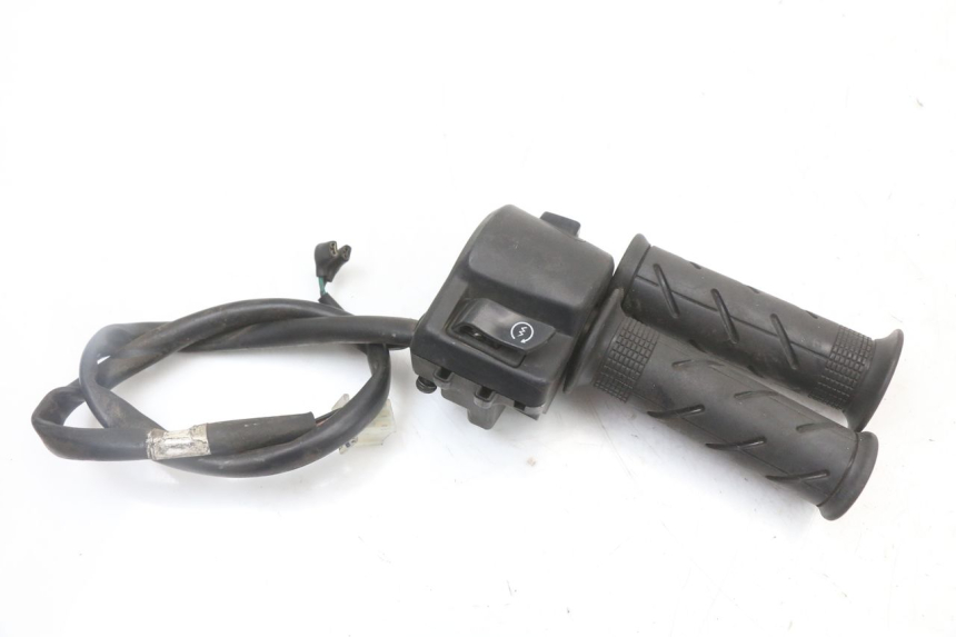 photo de RIGHT HANDLEBAR SWITCH HONDA PCX (JF47) 125 (2012 - 2013)