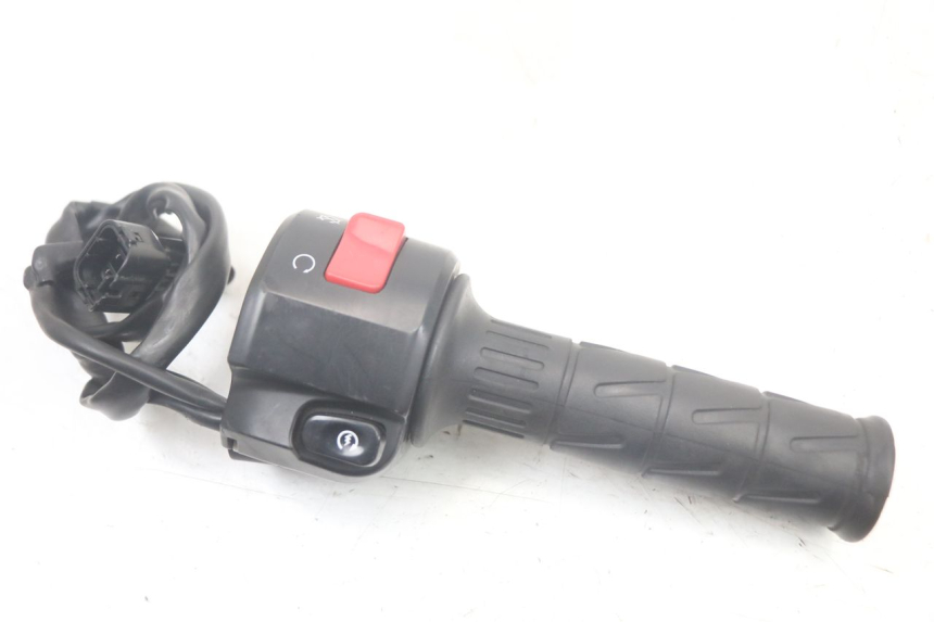 photo de RIGHT SWITCH KAWASAKI ER-6 ER6 N 650 (2012 - 2016)