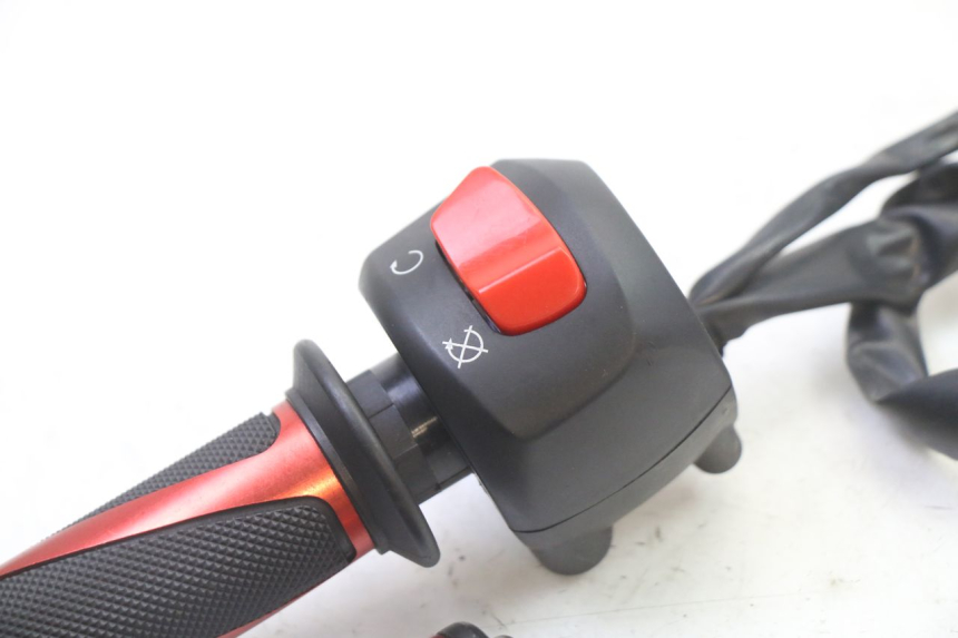 photo de RIGHT SWITCH KIDEN KD125-G 125 (2018 - 2022)