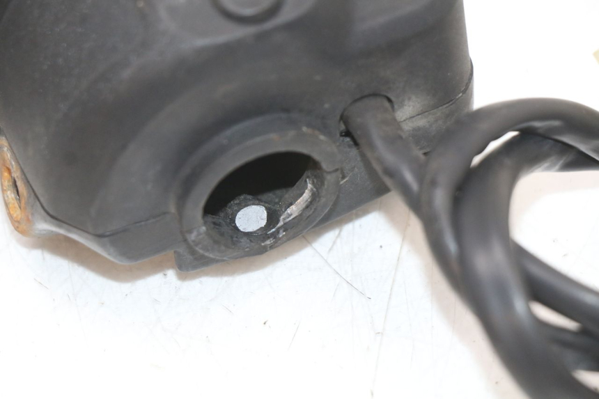 photo de RIGHT SWITCH RENAULT KOURANOS 125 (2001 - 2004)