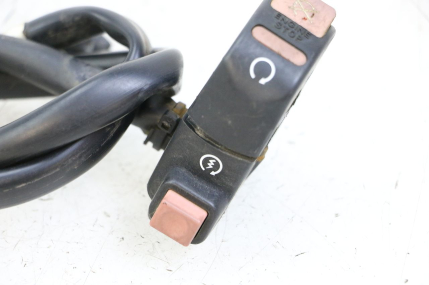 photo de RIGHT SWITCH KYMCO STRYKER OFF ROAD 125 (1999 - 2005)