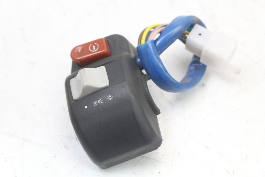 photo de RIGHT SWITCH KYMCO SUPER 8 125 (2008 - 2015)