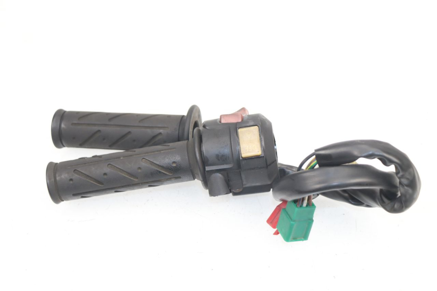 photo de RIGHT SWITCH KYMCO XCITING 500 (2007 - 2010)