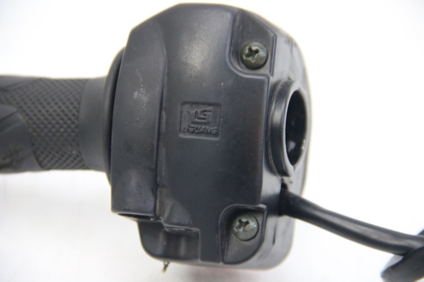 photo de RIGHT HANDLEBAR SWITCH LONGJIA DIGITA 4T 50 (2019 - 2022)