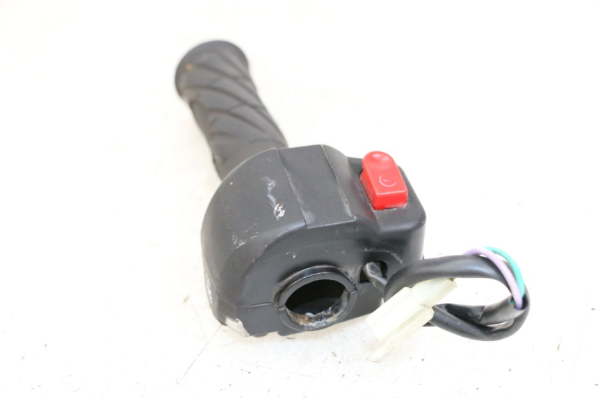 photo de RIGHT HANDLEBAR SWITCH LONGJIA DIGITA 4T 50 (2019 - 2022)