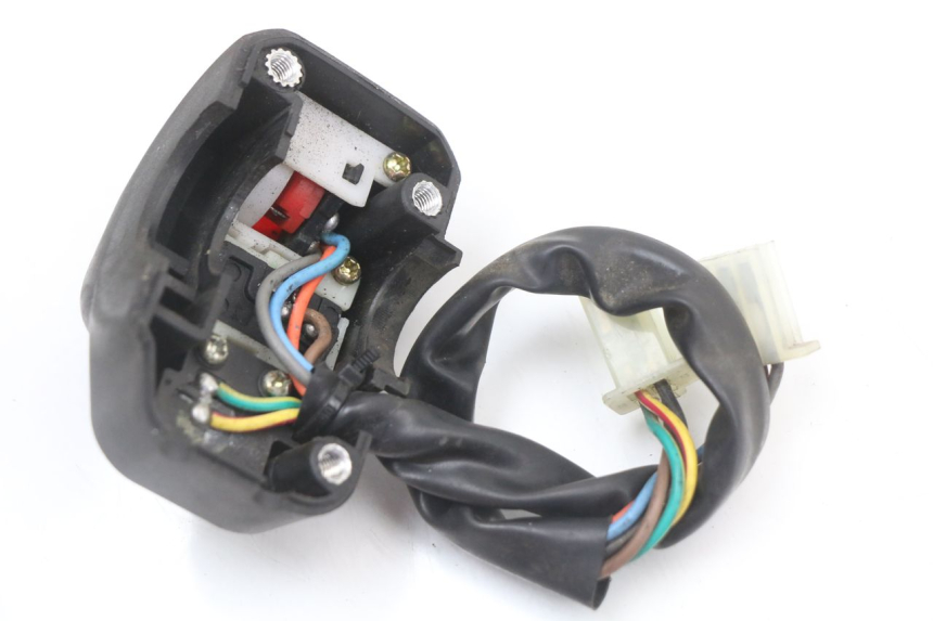 photo de RIGHT SWITCH LONGJIA EASY MAX 125 (2020 - 2024)