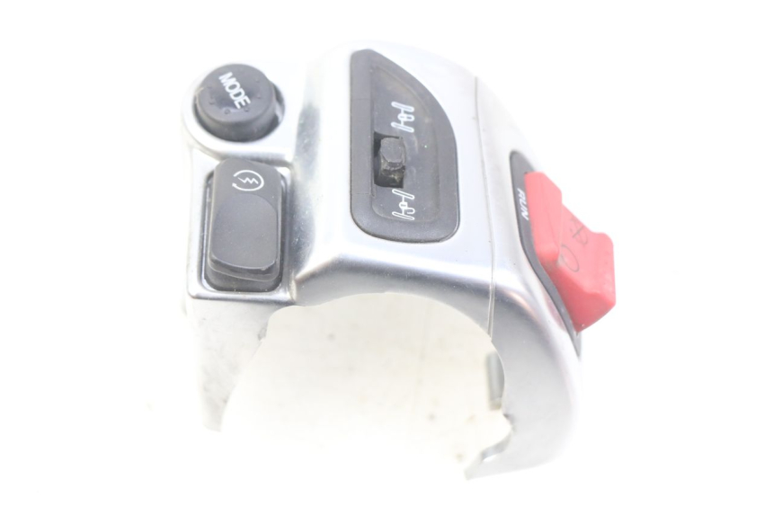 photo de RIGHT SWITCH PIAGGIO MP3 125 (2006 - 2014)