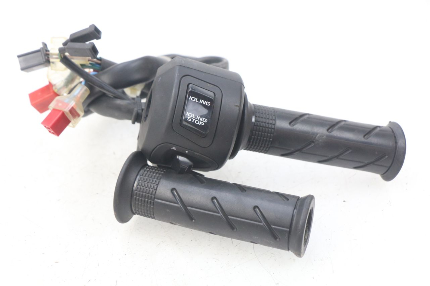 photo de RIGHT SWITCH HONDA PCX (JF57/JF64) 125 (2014 - 2018)