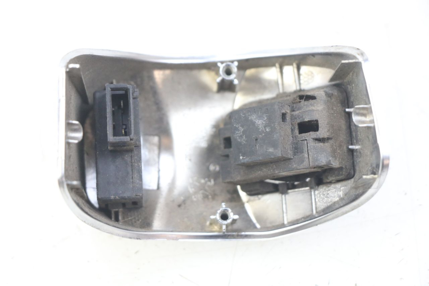 photo de RIGHT HANDLEBAR SWITCH PEUGEOT DJANGO 2T 50 (2014 - 2019)