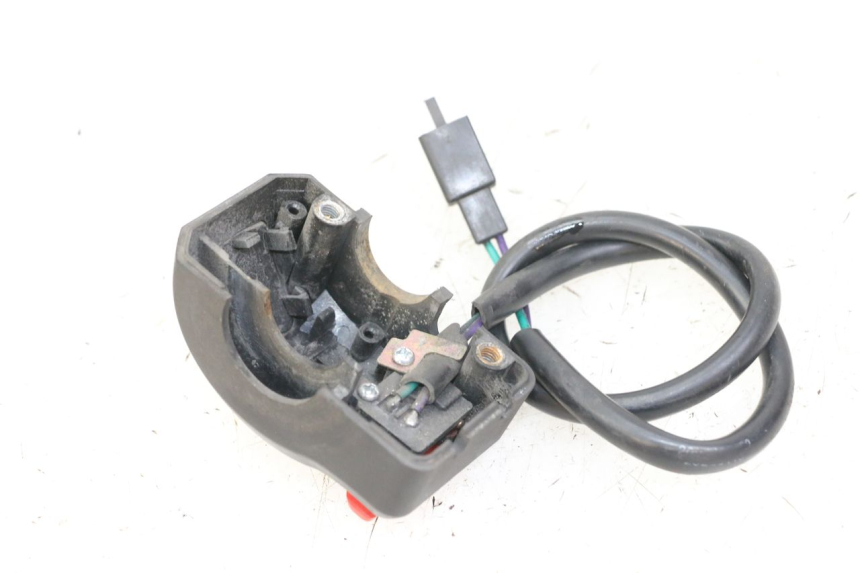 photo de RIGHT HANDLEBAR SWITCH PEUGEOT KISBEE 4T 50 (2018 - 2022)