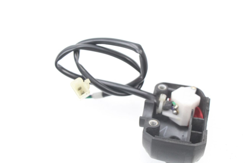 photo de RIGHT HANDLEBAR SWITCH PEUGEOT LUDIX 50 (2005 - 2007)