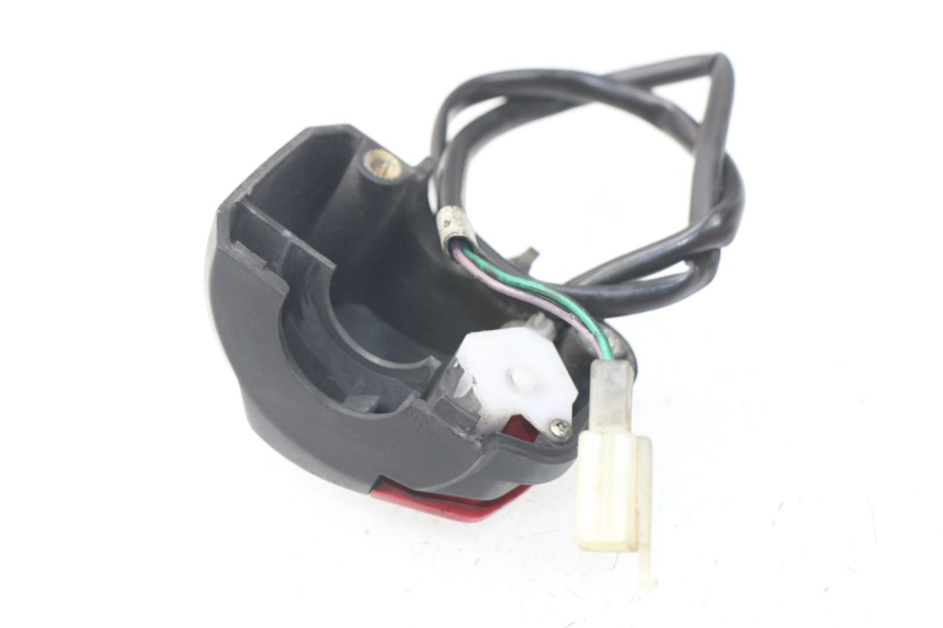 photo de RIGHT HANDLEBAR SWITCH PEUGEOT LUDIX 50 (2005 - 2007)