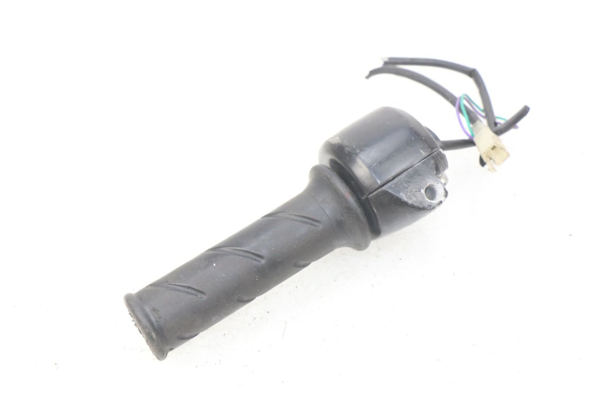 photo de RIGHT HANDLEBAR SWITCH PEUGEOT LUDIX 50 (2008 - 2017)