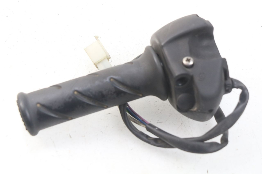 photo de RIGHT HANDLEBAR SWITCH PEUGEOT SATELIS 125 (2006 - 2009)
