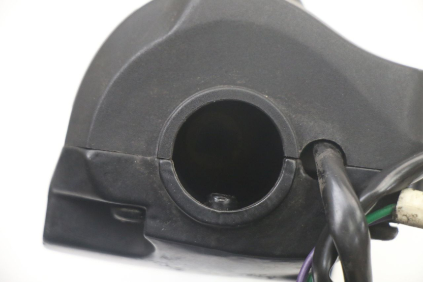 photo de RIGHT SWITCH PEUGEOT TREKKER TKR 50 (2005 - 2014)