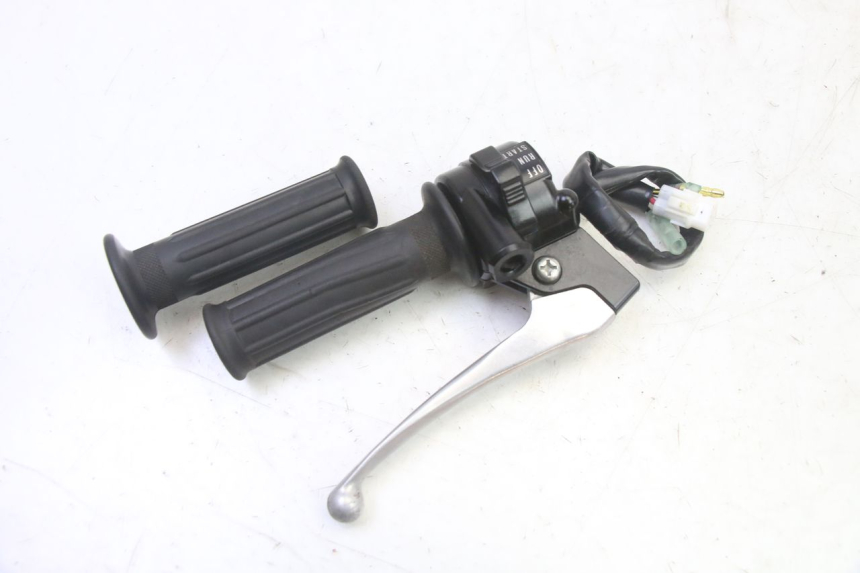 photo de RIGHT HANDLEBAR SWITCH YAMAHA PW 50 (1984 - 2020)