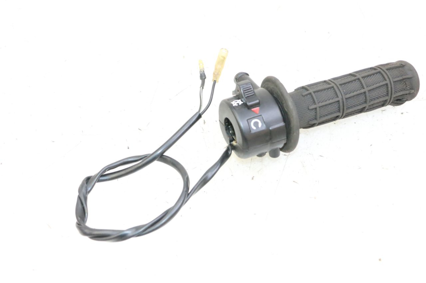 photo de RIGHT HANDLEBAR SWITCH YAMAHA PW 80 (1983 - 2014)