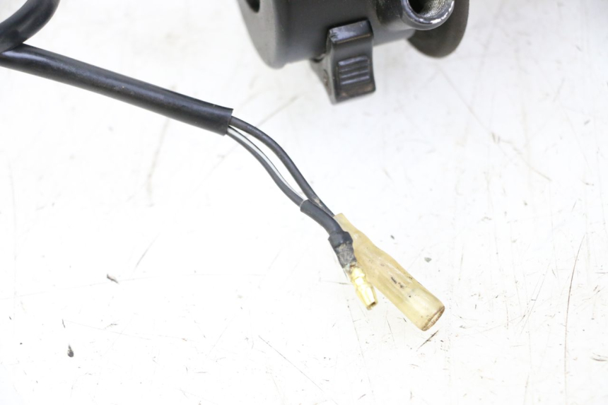photo de RIGHT HANDLEBAR SWITCH YAMAHA PW 80 (1983 - 2014)