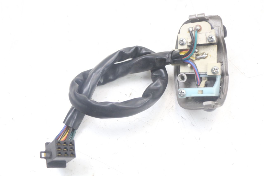 photo de RIGHT HANDLEBAR SWITCH QUADRO 3D S 350 (2013 - 2018)