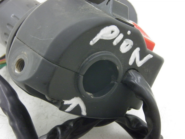 photo de RIGHT SWITCH ROADSIGN WALLABY 50 (2009 - 2014) - Component detail