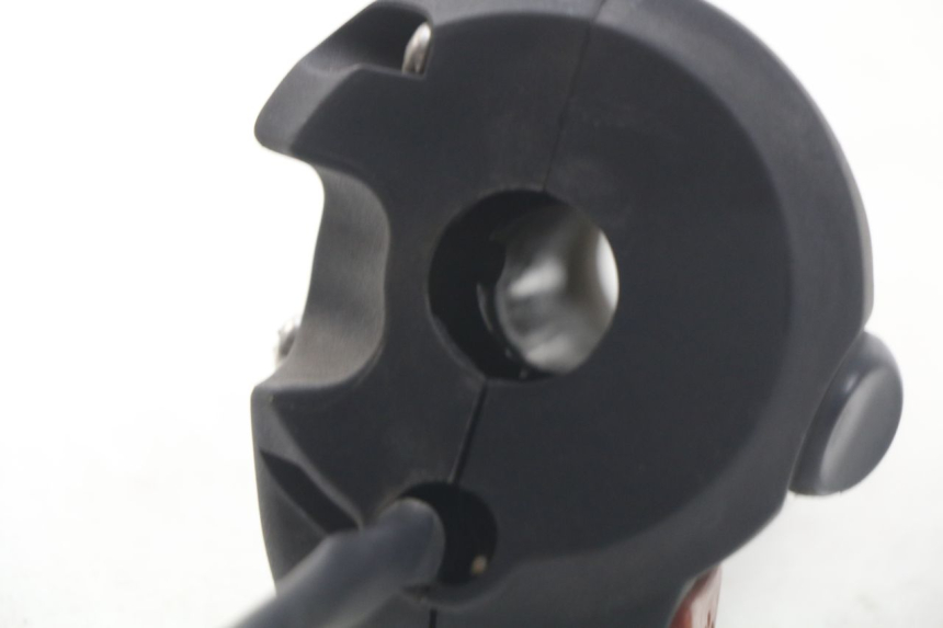 photo de RIGHT HANDLEBAR SWITCH PEUGEOT SATELIS 125 (2006 - 2009)