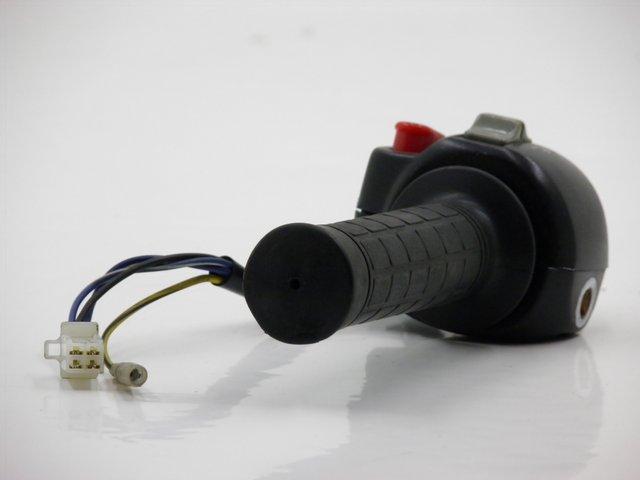 photo de RIGHT SWITCH SMC PAF 50 (2007 - 2007) - Zoom on usage condition