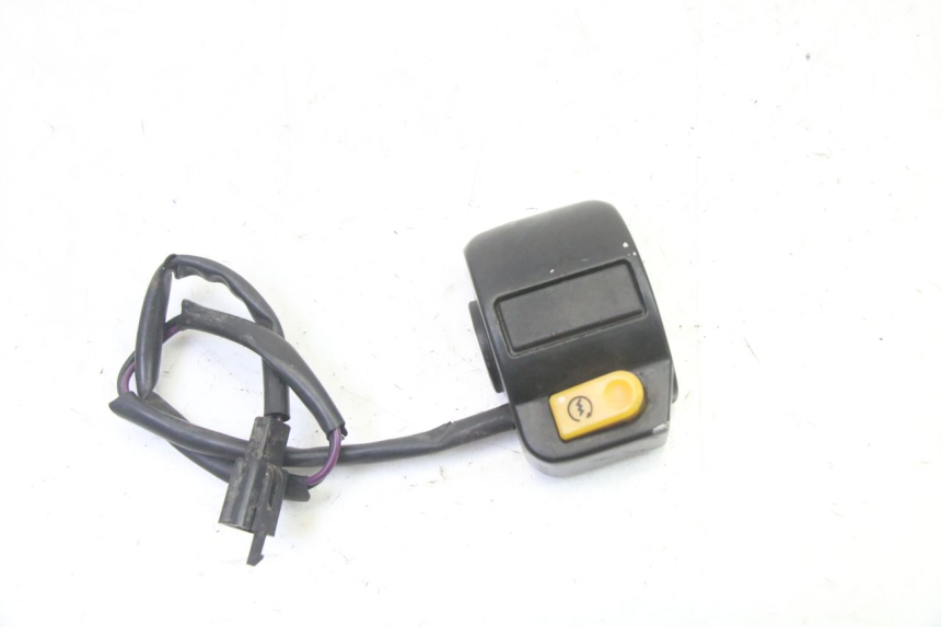 photo de RIGHT HANDLEBAR SWITCH PEUGEOT SPEEDFIGHT 3 AIR 50 (2009 - 2015)