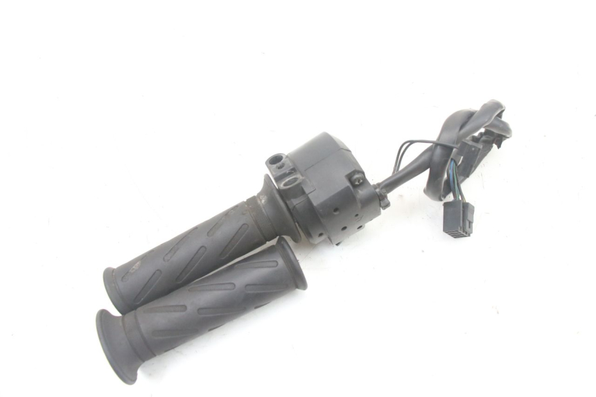 photo de RIGHT SWITCH SUZUKI GSX F GSXF 650 (2007 - 2015)