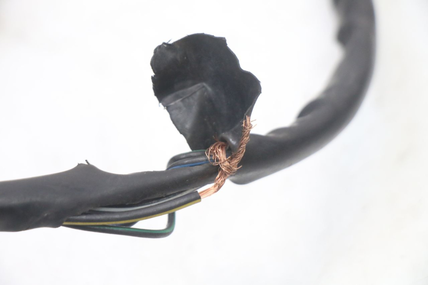photo de RIGHT SWITCH SUZUKI GSX F GSXF 650 (2007 - 2015)