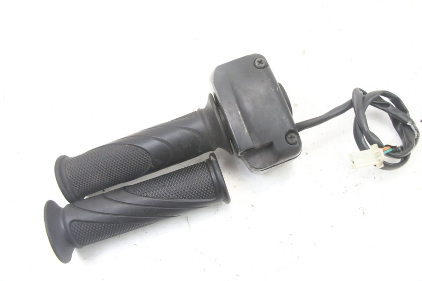 photo de RIGHT HANDLEBAR SWITCH SYM JET 14 4T 50 (2018 - 2022)