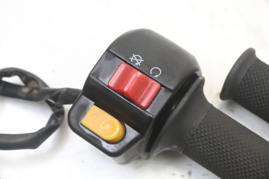 photo de RIGHT SWITCH TNT MOTOR ROMA 10' 2T 50 (2011 - 2018)