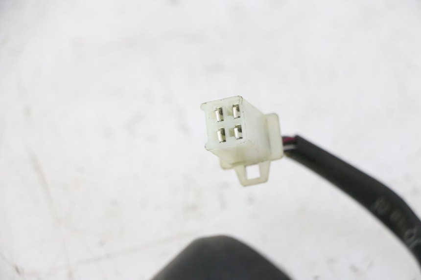 photo de RIGHT HANDLEBAR SWITCH PEUGEOT V-CLIC VCLIC 50 (2007 - 2013)