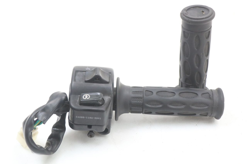 photo de RIGHT SWITCH BEELINE VELOCE 4T 50 (2011 - 2020)