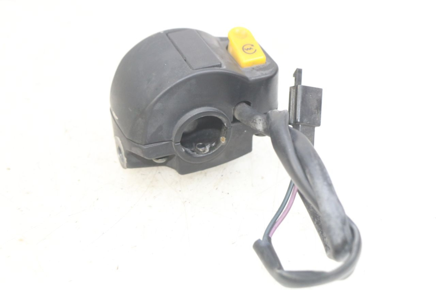 photo de RIGHT HANDLEBAR SWITCH PEUGEOT VIVACITY NEW 2T 50 (2008 - 2017)