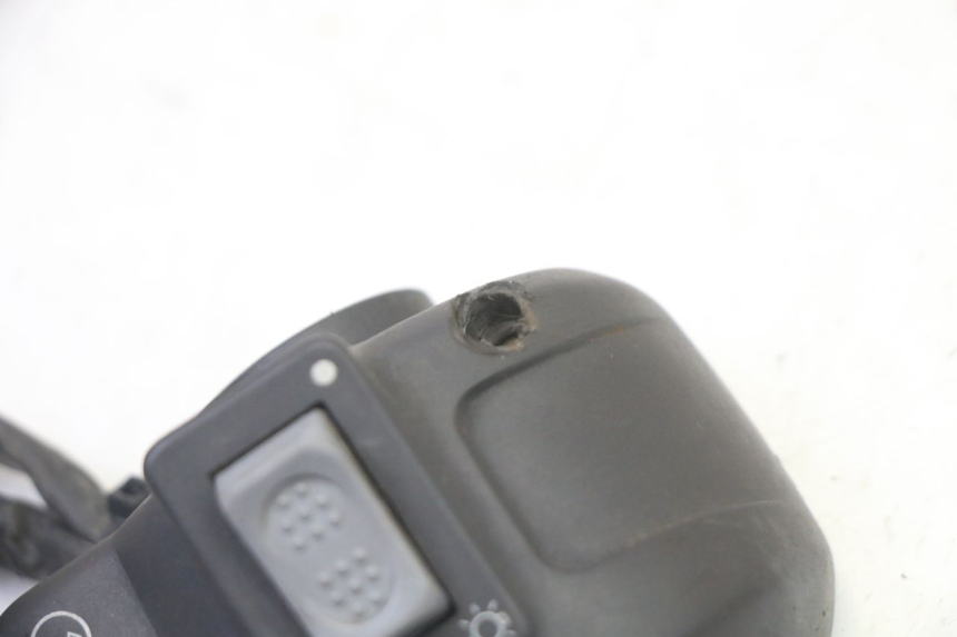 photo de RIGHT SWITCH HONDA X8R 50 (1998 - 2003)