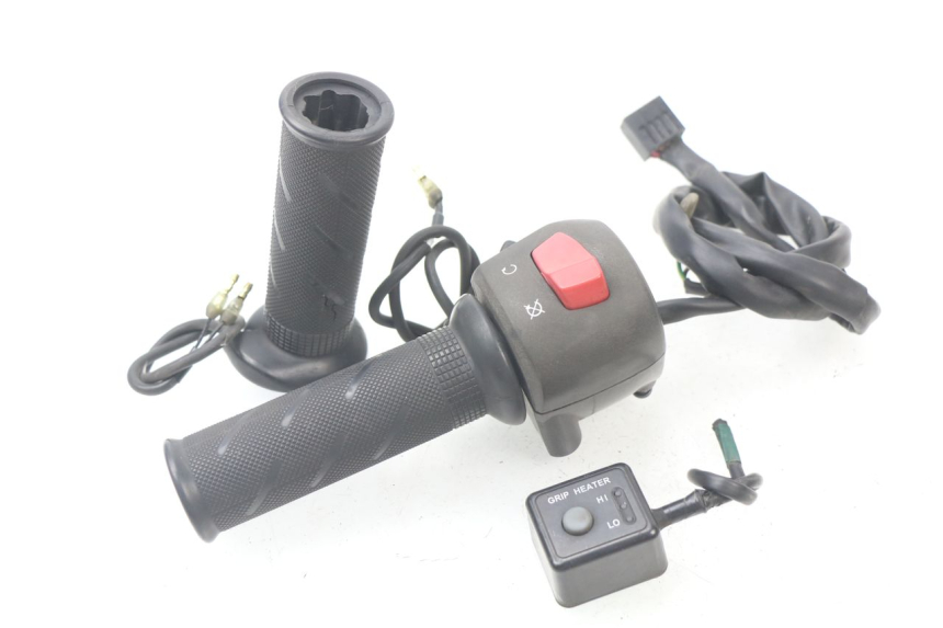 photo de RIGHT SWITCH YAMAHA XP T-MAX TMAX ABS 530 (2012 - 2015)