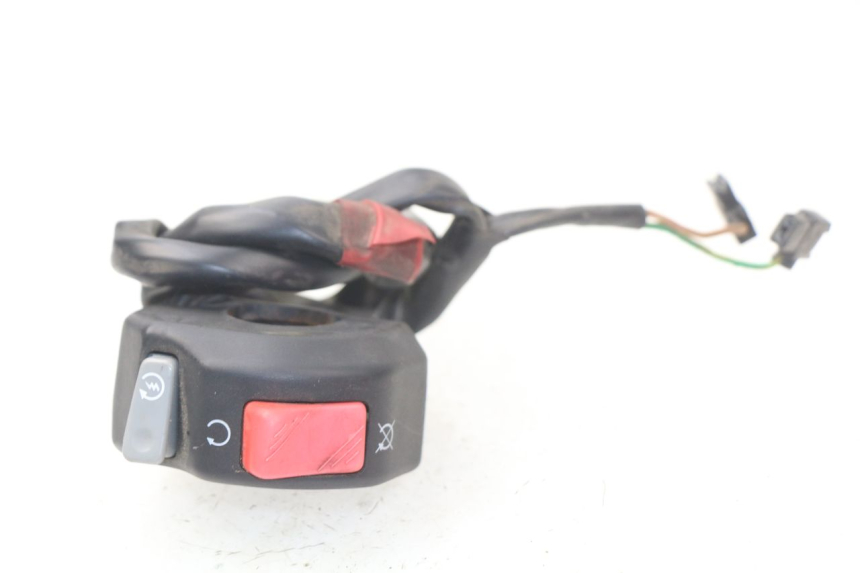 photo de RIGHT SWITCH YAMAHA FZ8 800 (2010 - 2016)