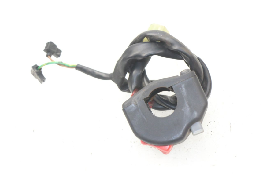 photo de RIGHT SWITCH YAMAHA FZ8 800 (2010 - 2016)