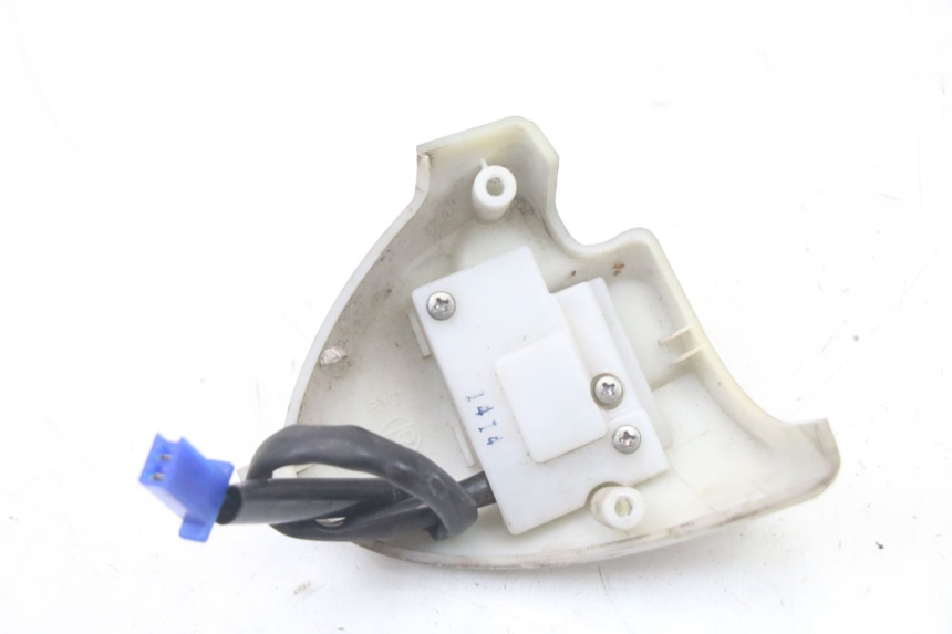 photo de RIGHT HANDLEBAR SWITCH YAMAHA NEOS NEO'S 4T 50 (2008 - 2016)